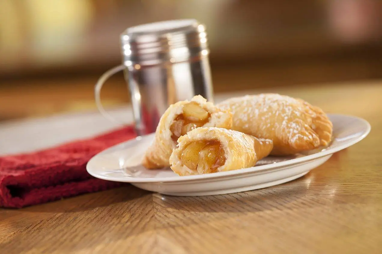 Lee's Famous Recipe Chicken FREE dessert birthday offer and/or products