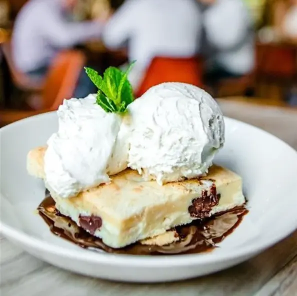 Moxies FREE dessert birthday offer and/or products