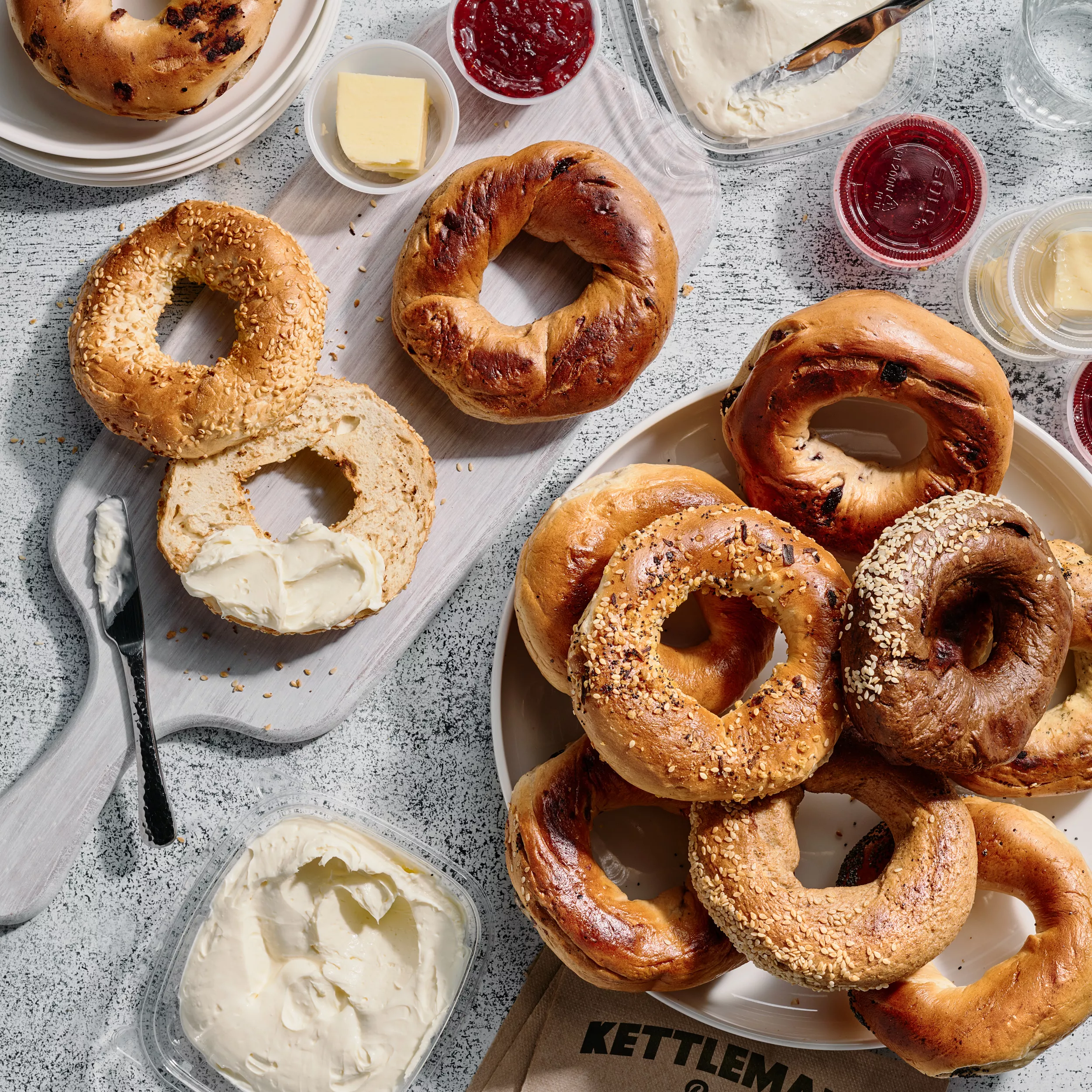 Kettlemans Bagel FREE half dozen bagels birthday offer and/or products